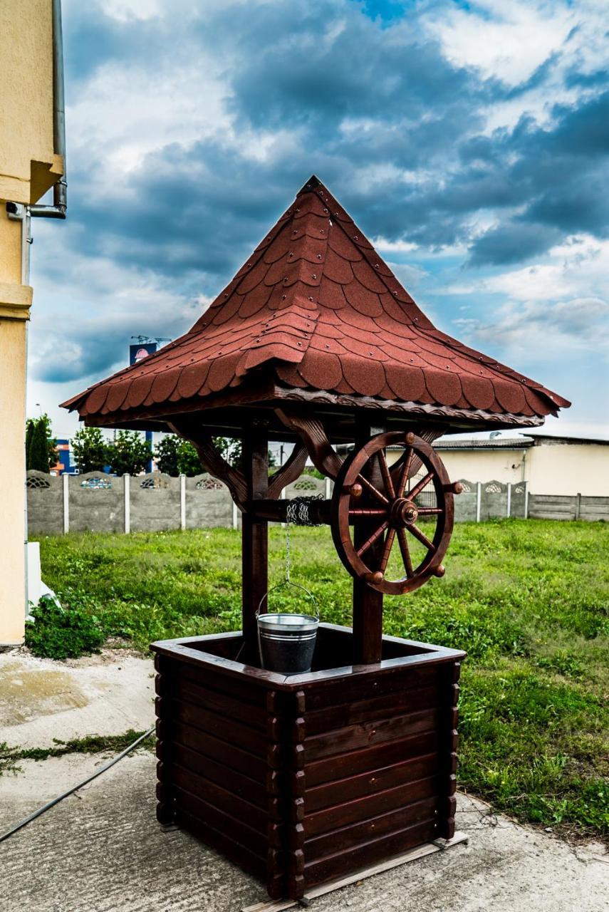Pensiunea Georgibel デヴァ エクステリア 写真